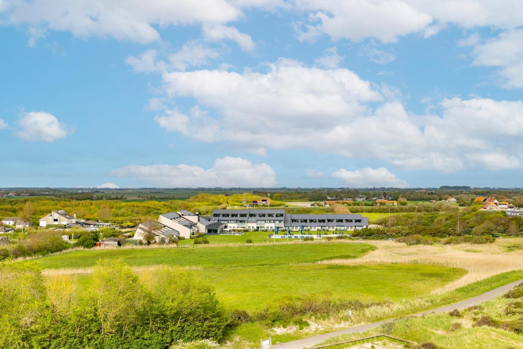 Fletcher Zuiderduin Beachhotel Westkapelle Bagian luar foto