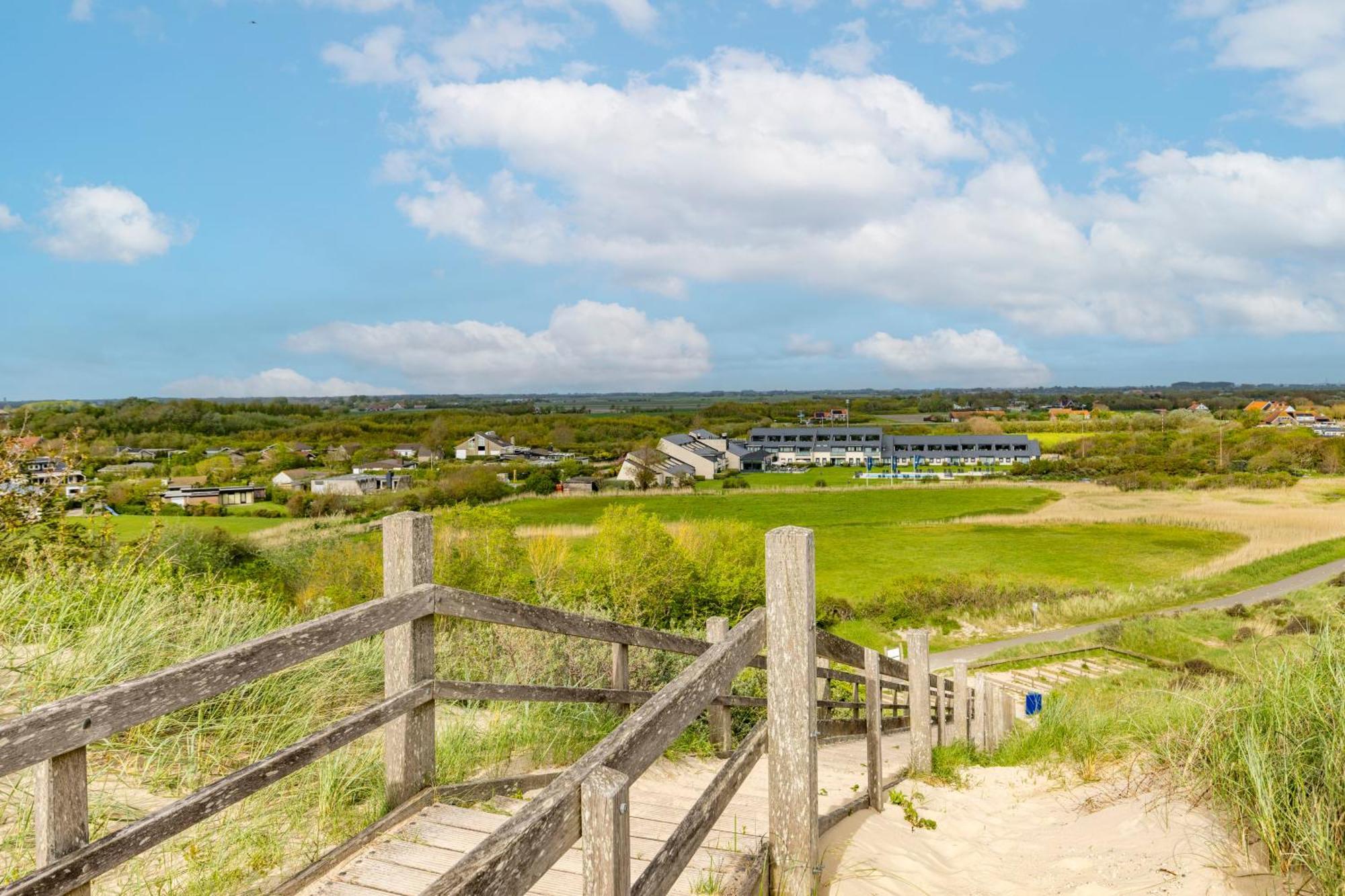 Fletcher Zuiderduin Beachhotel Westkapelle Bagian luar foto