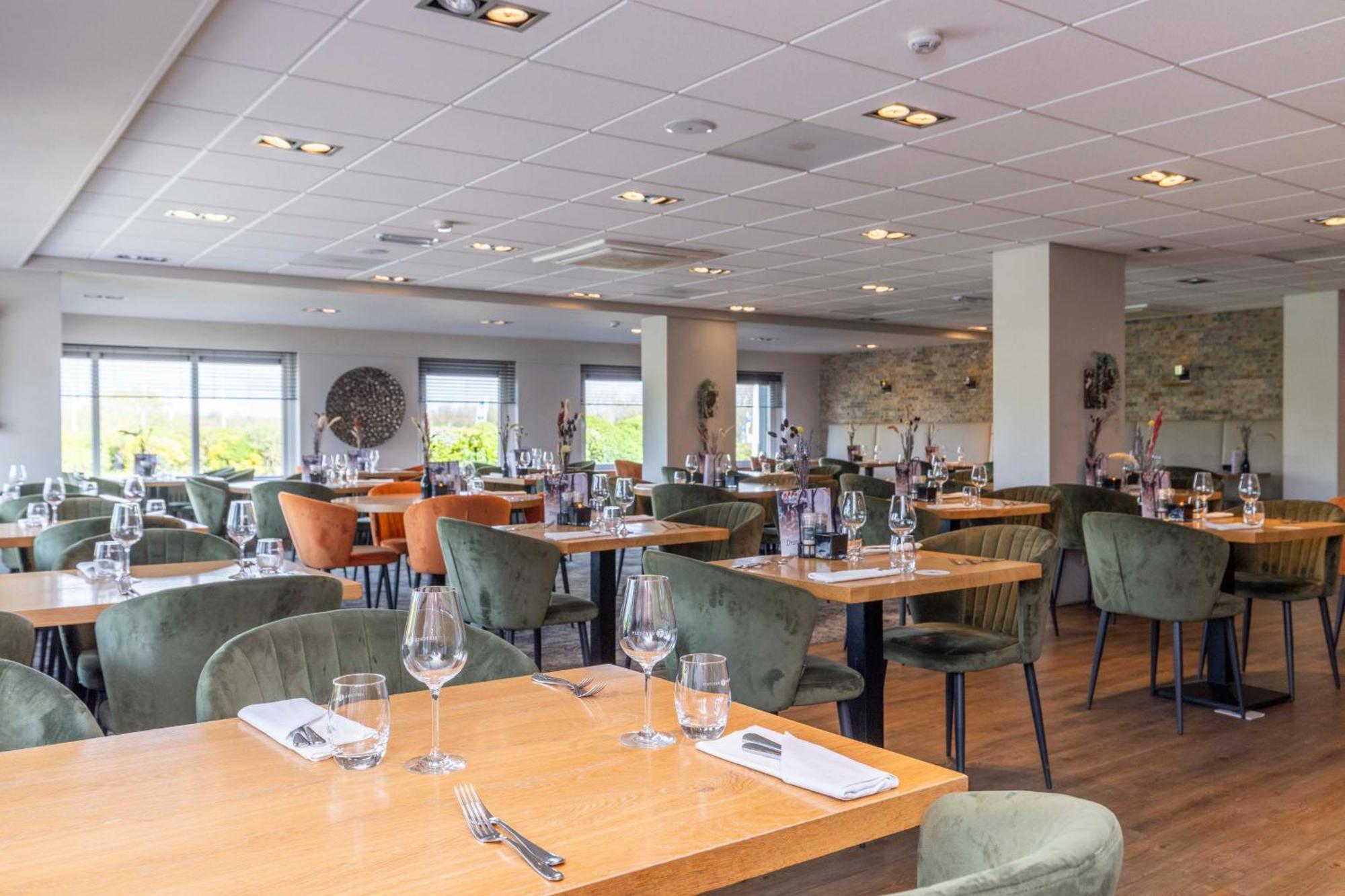 Fletcher Zuiderduin Beachhotel Westkapelle Bagian luar foto